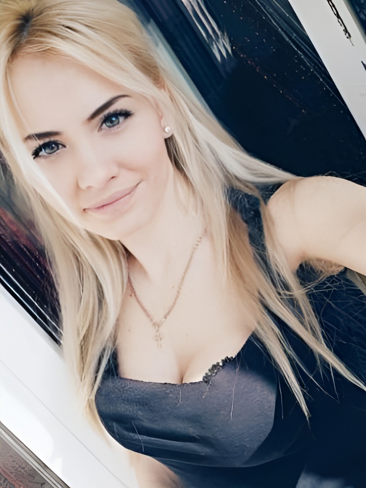 Индивидуалка Мира, доступна для личного знакомства от 10000 руб