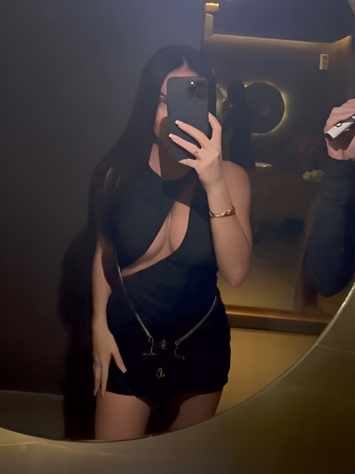 Слава привлекальеная девушка из Кызыла цена от 4000 руб