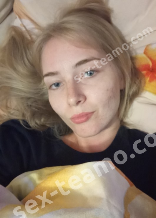 Лена привлекательная девушка из Кызыла цена от 3500 руб