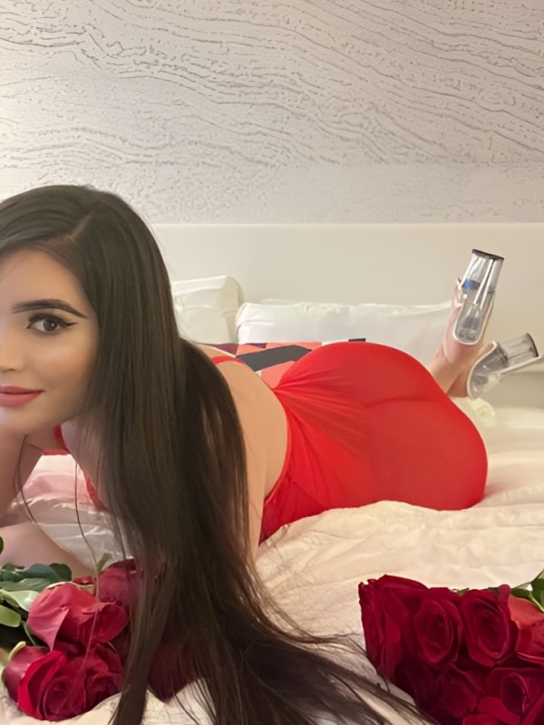 Регина привлекательная девушка из Кызыла цена от 1500 руб