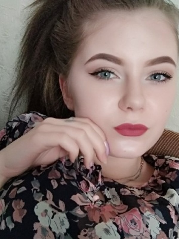 Тамара привлекательная девушка из Кызыла цена от 3500 руб